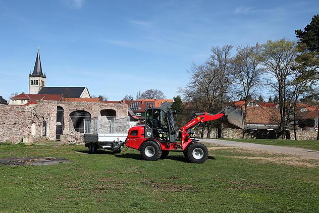 Weidemann-wiellader 3070 CX80 in actie