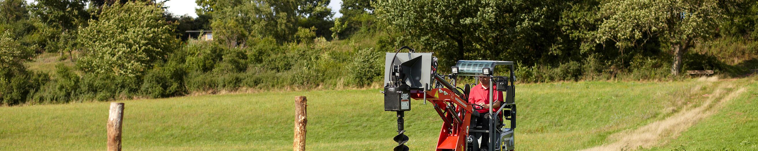 Hoftrac 1140 de Weidemann en acción