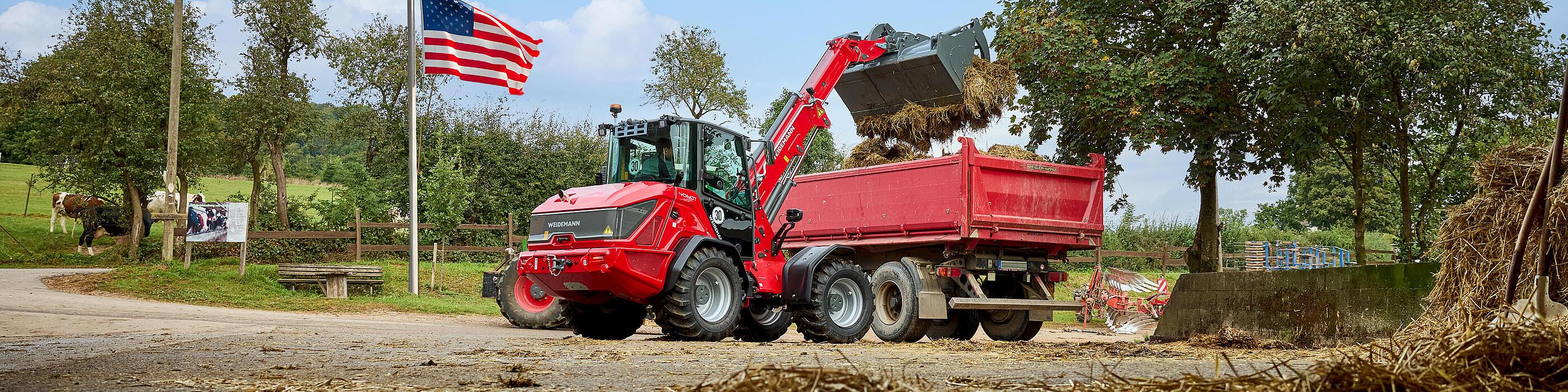 Weidemann telescopic wheel loader in action