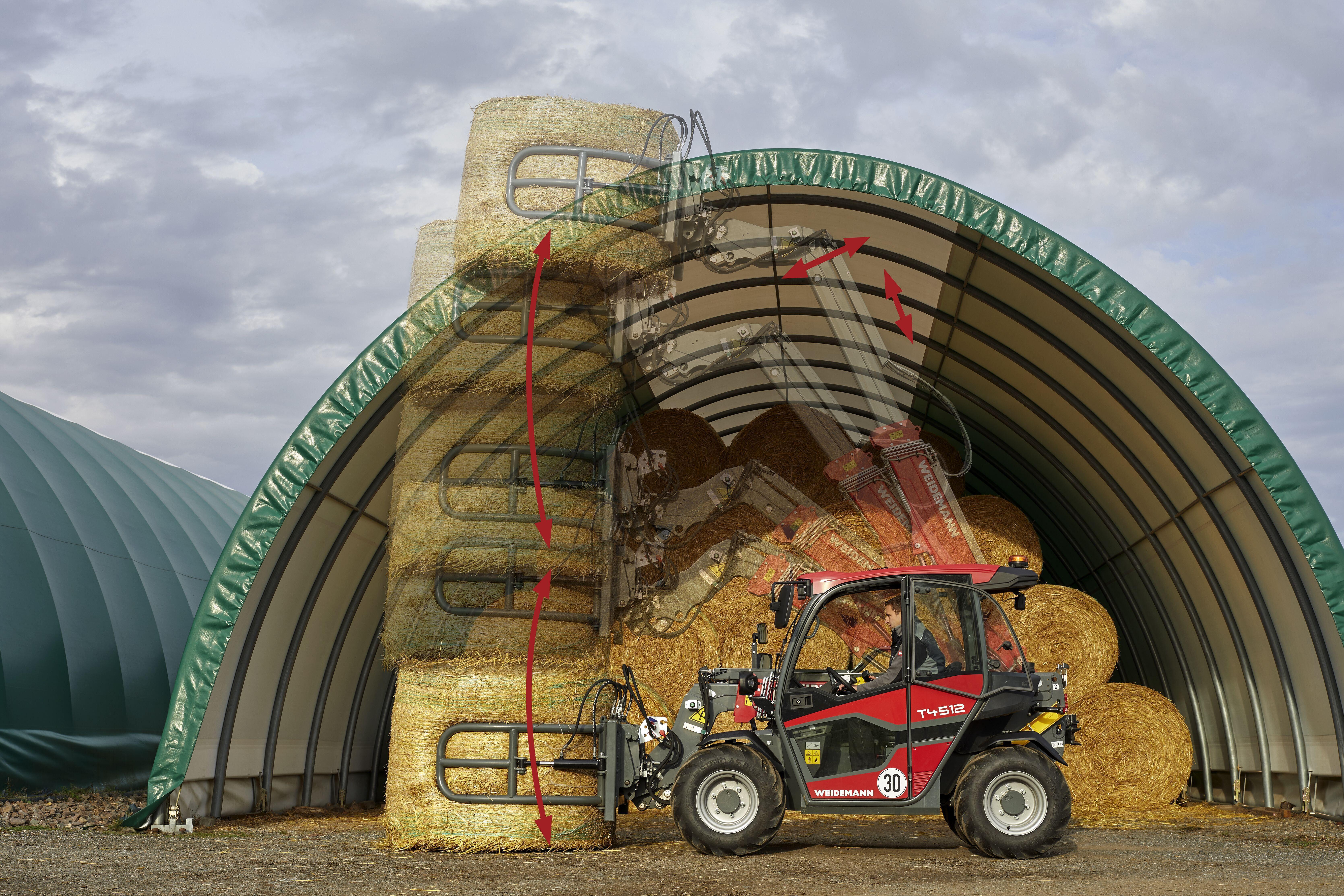 Weidemann teleskoplæsser T4512 i aktion med rundballetang, og vls (Vertical Lift System)-systemet vises med pile