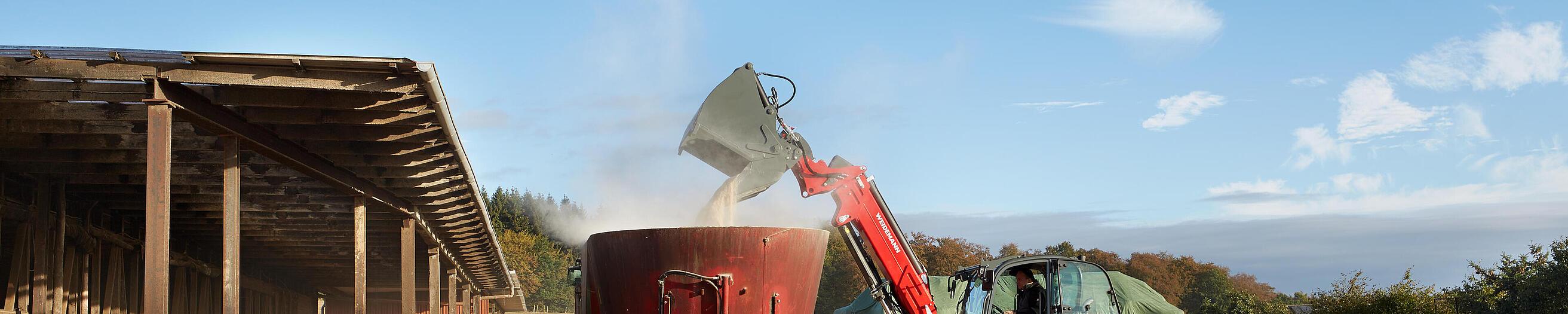 Cargadora telescópica sobre ruedas 3080T de Weidemann en acción