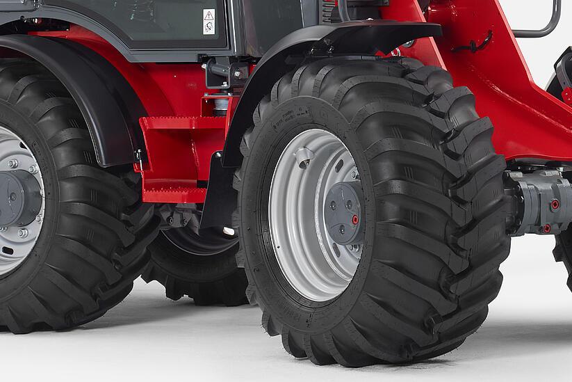 Weidemann telescopic wheel loader 5080T, Tyres
